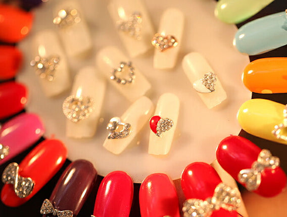 ネイル用パーツ メタルパーツ ネイルアート 王冠 デコパーツ カメリアパーツ 2個入