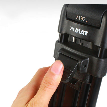 三脚3段 ビデオカメラ用 スリック 専用ケース付き　高さ170cm　