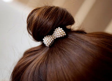 パール　リボン　ヘアゴム　大人上品可愛い　ヘアアクセサリー　オシャレ　ヘアアレンジ　ヘアアクセサリー
