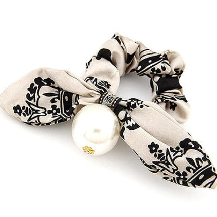 大人可愛いパール　リボン　ウサギ耳　シュシュ/ヘアゴム/ヘアアクセサリー