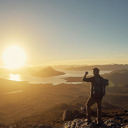 保温保冷リュック 保冷 バッグ クーラーバッグ 　リュックバック23L 弁当リュック お弁当箱  ボックスバッグ クーラーバッグ アイスクーラー 二段式 乾湿分離 防水 耐久 大容量 軽量 カジュアル 買い物 お花見 BBQ 運動会 アウトドア