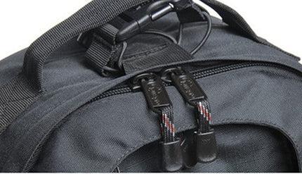 超大容量 カメラバッグ  一眼レフ  カメラ＋最大７本のレンズが収納可能！リュックサックタイプ 三脚装着可 レインカバー付き