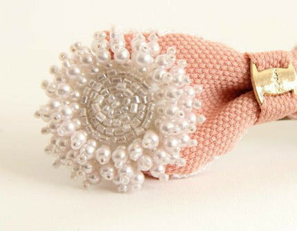 movo リボン　パール フラワー バレッタ／ヘアアクセサリー　ヘアピン/オシャレ/結婚式/パーティー　