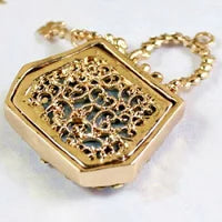 デコパーツ ゴージャス　クリスタル バッグ  ハンドメイドパーツ アクセサリー デコパーツ ゴールド金属カメリアパーツ 1個