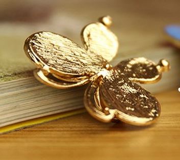 在庫処分★デコパーツ バタフライ 蝶 3色ハンドメイドパーツ アクセサリー デコ電パーツ 金属カメリアパーツ 1個