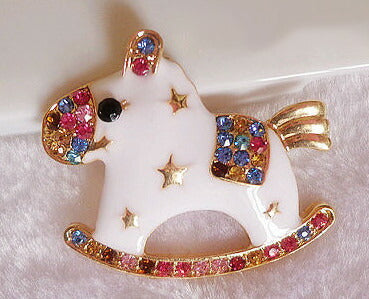 キラキラ スター・馬・ハンドメイドパーツ・アクセサリー・デコパーツ　デコ電パーツ・金属カメリアパーツ ・1個